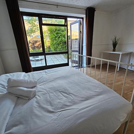 Towerhill Rooms Londres Extérieur photo