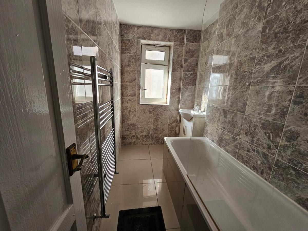Towerhill Rooms Londres Extérieur photo